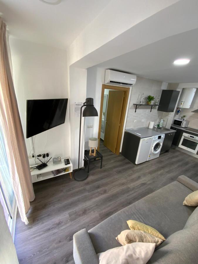 Mendoza Apartamentos Malaga Exterior photo